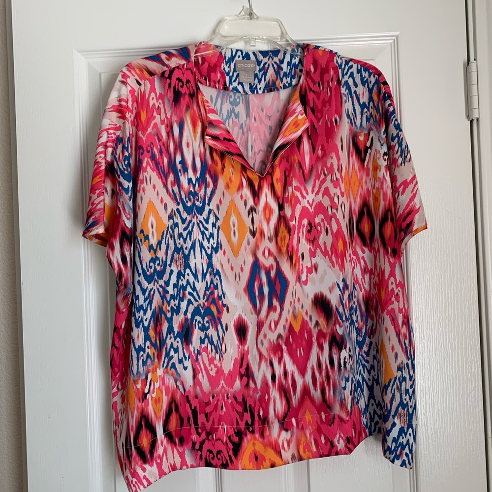 Chicos 1 Abstract Silky Short Sleeve Blouse